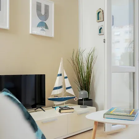 Ireland - Zf Hvar Апартаменти *