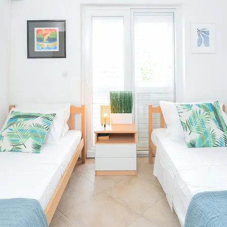 Апартаменти Ireland - Zf Hvar