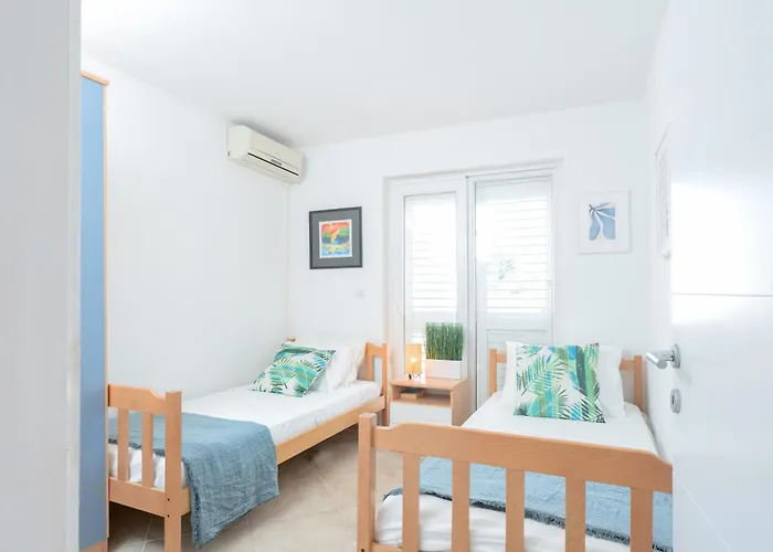 Ireland - Zf Hvar Hvar Town