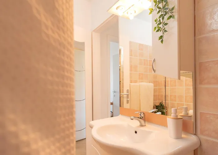 Ireland - Zf Hvar Hvar Town