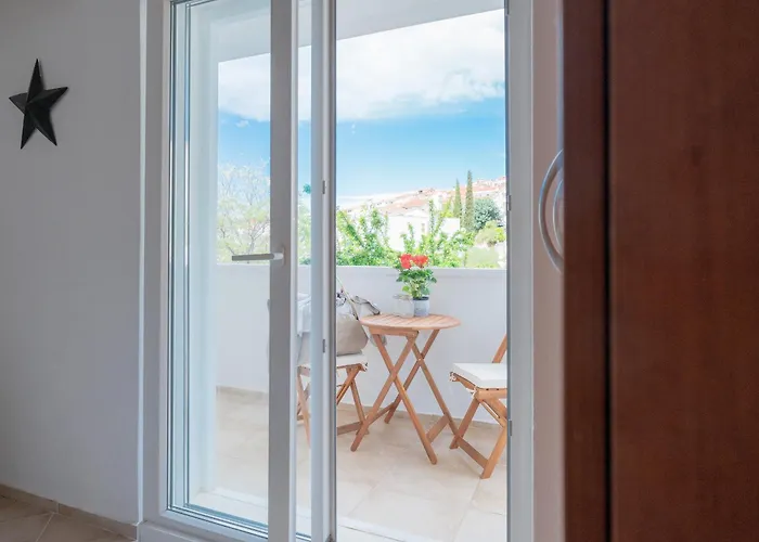 Ireland - Zf Hvar Hvar Town